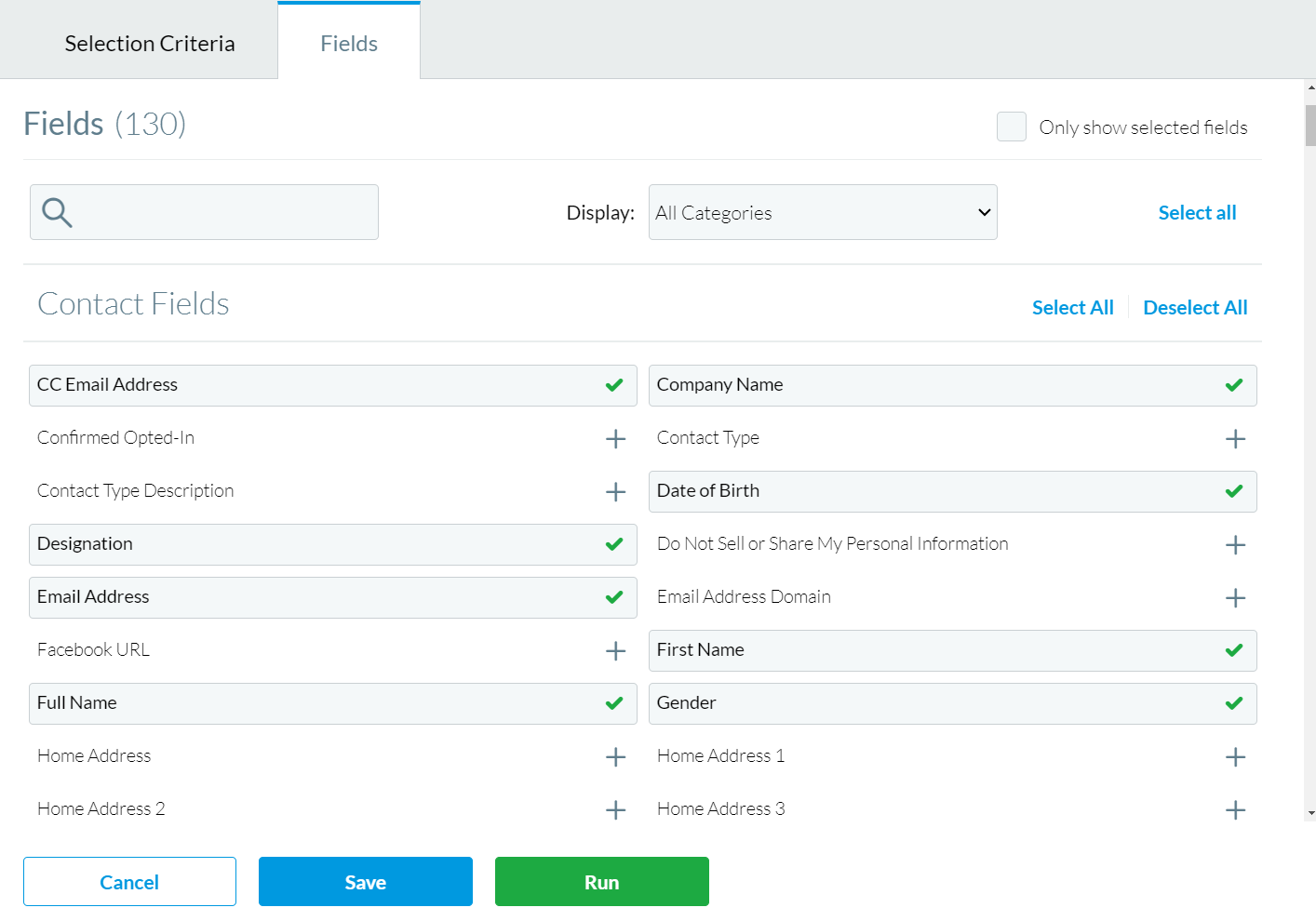 Overview of the Fields tab where you can click the data fields you want to view in the report.